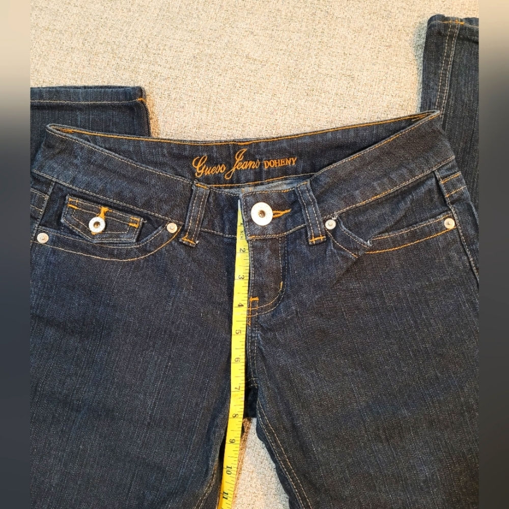 Guess Jeans - Picture 2 of 5